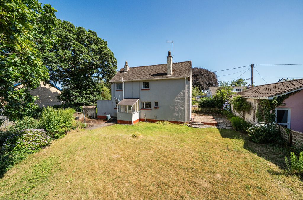 Property photo 2 of 12 Rear Garden