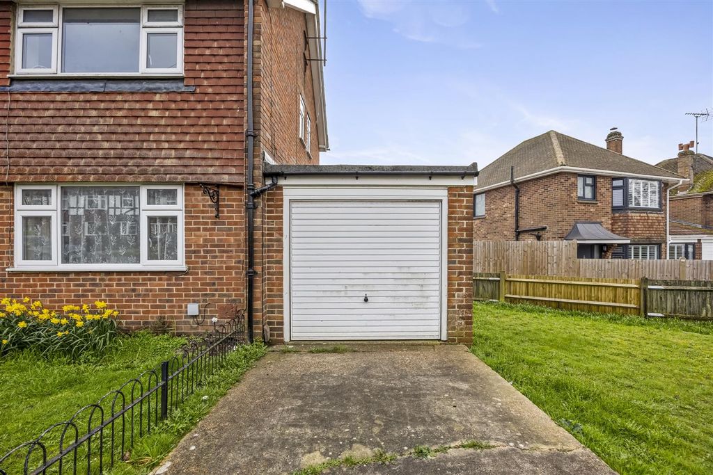 Property photo 2 of 13 Garage