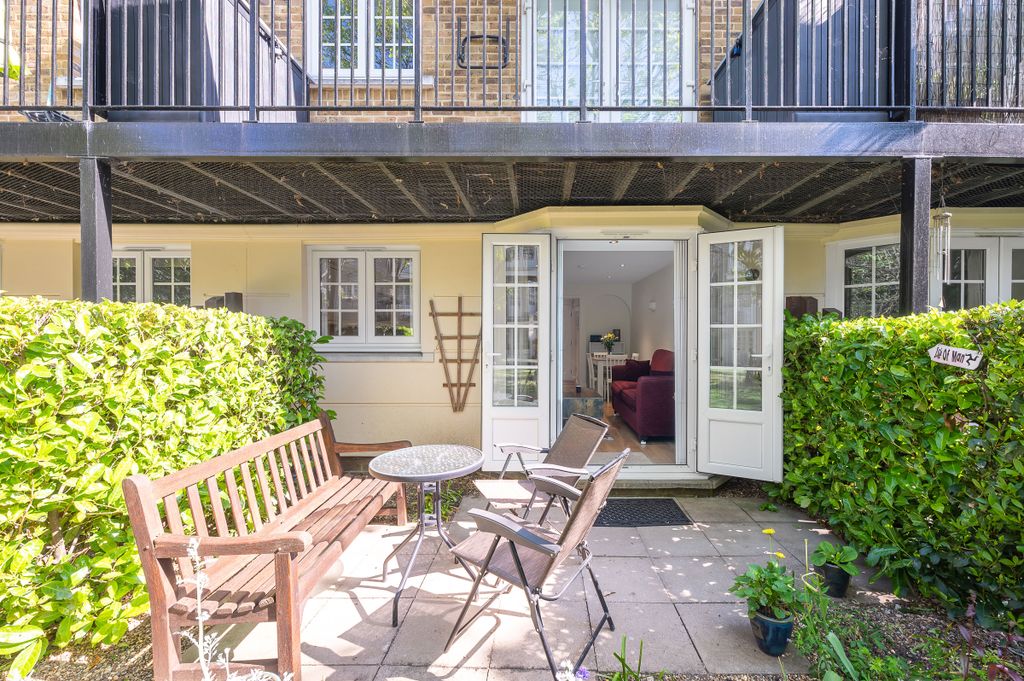 Property photo 3 of 14 Patio