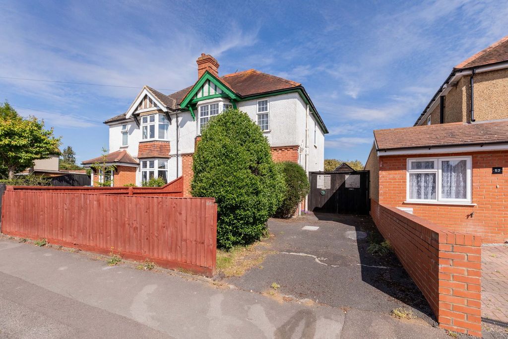 Property photo 2 of 12