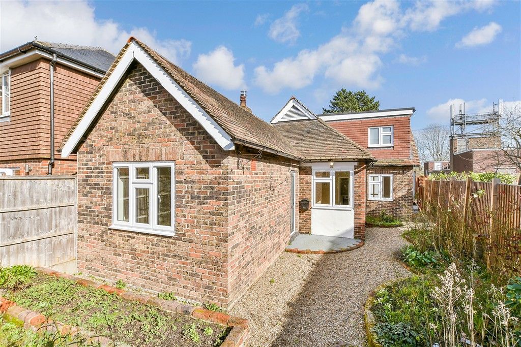 Property photo 2 of 18 External (Web)