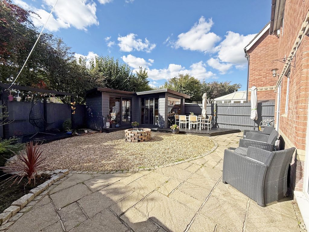 Property photo 2 of 30 Rear Garden