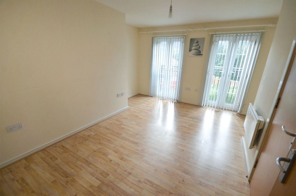 Property photo 2 of 6