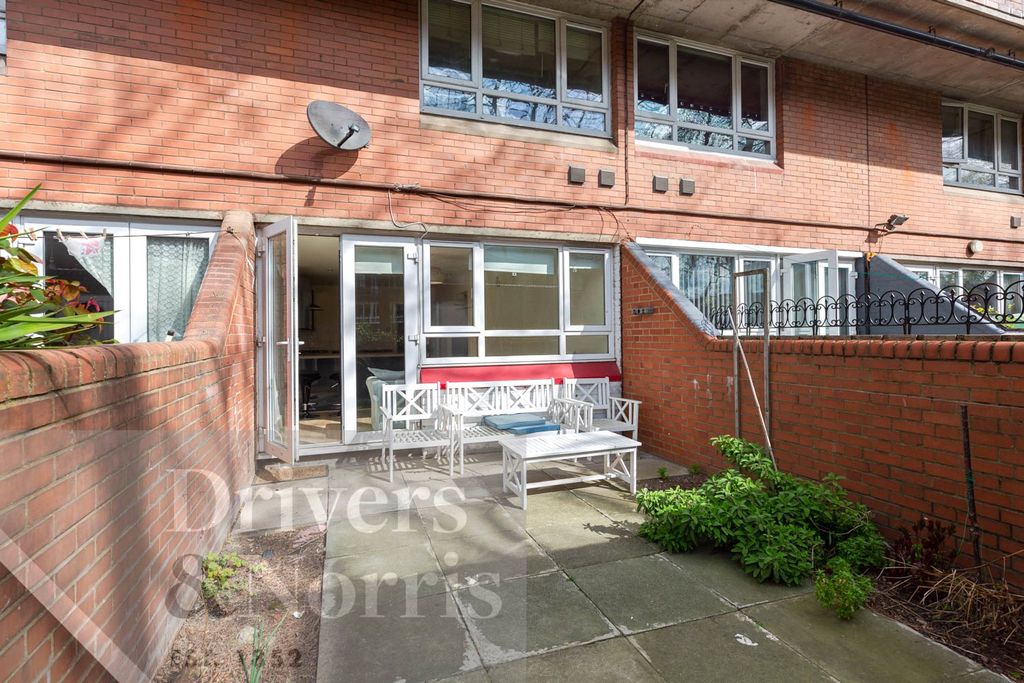 Property photo 3 of 7 Picture No. 07