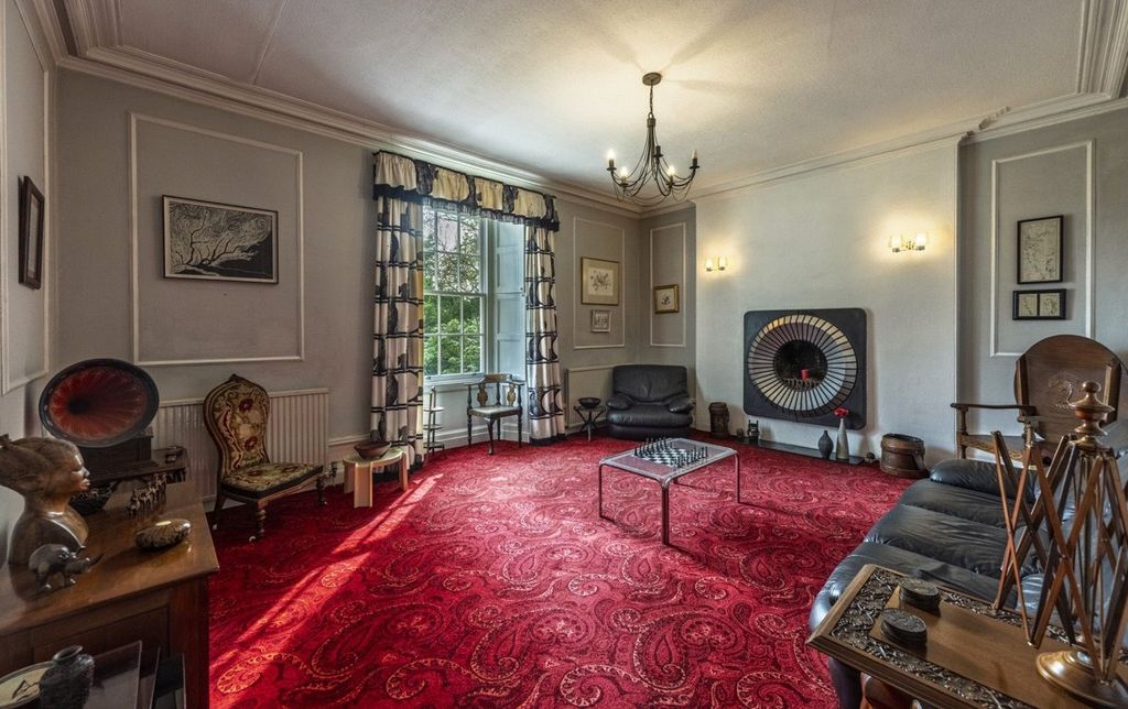 Property photo 2 of 14 Drawing Room