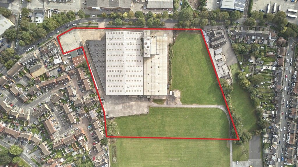 Property photo 3 of 10 Photo 4