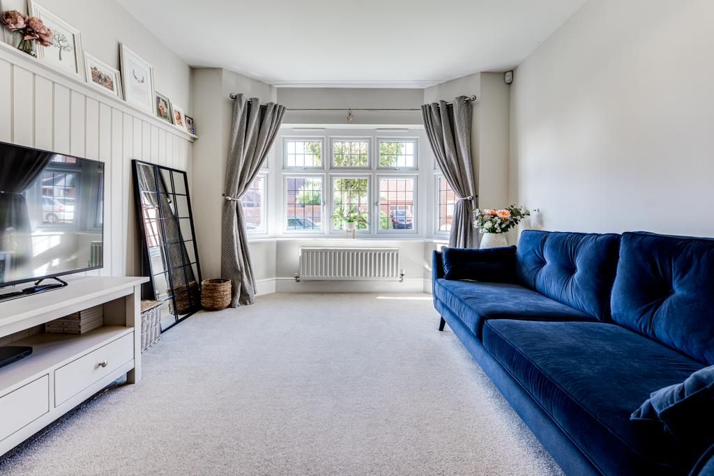 Property photo 3 of 36 8 Park View, Barton Seagrave-11.Jpg