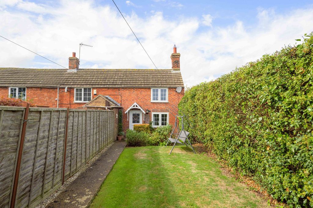 Property photo 1 of 24