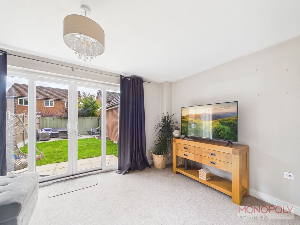 Property photo 3 of 17