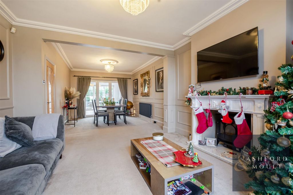 Property photo 3 of 41 Ccltd16.Jpg