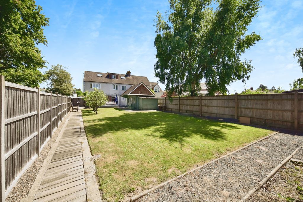 Property photo 1 of 20 Fbb_7821
