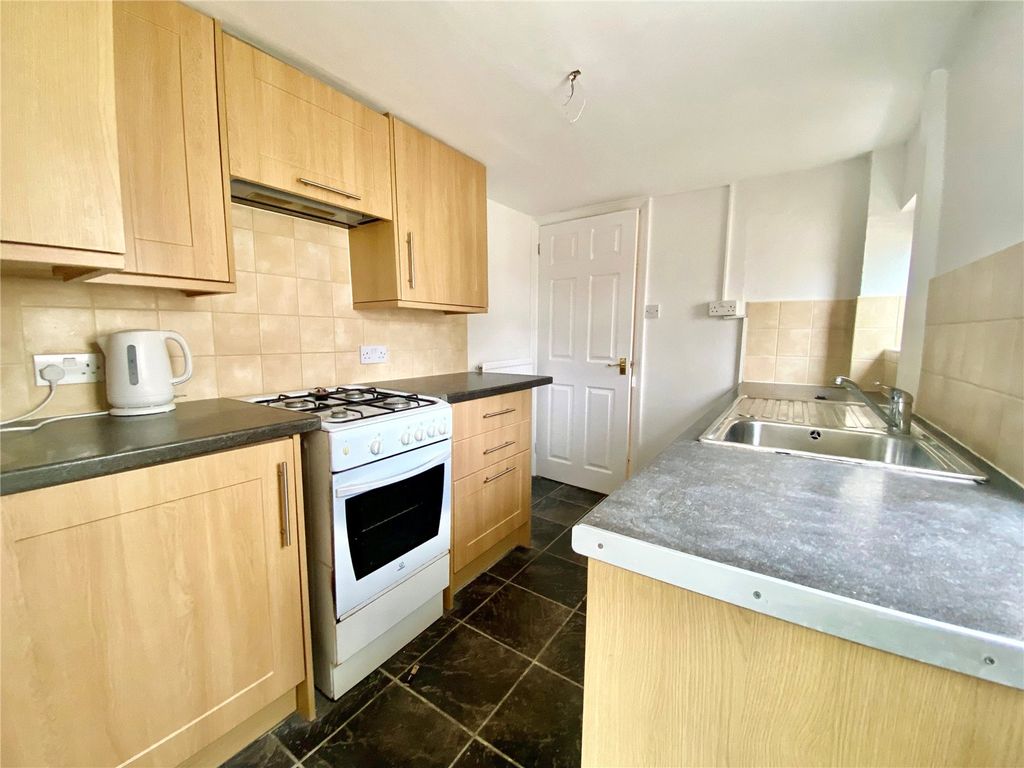 Property photo 3 of 8 Picture No. 05