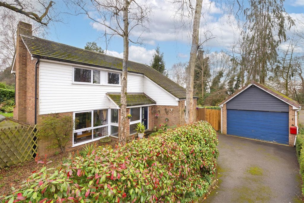 Property photo 1 of 16 38Birch01.Jpg