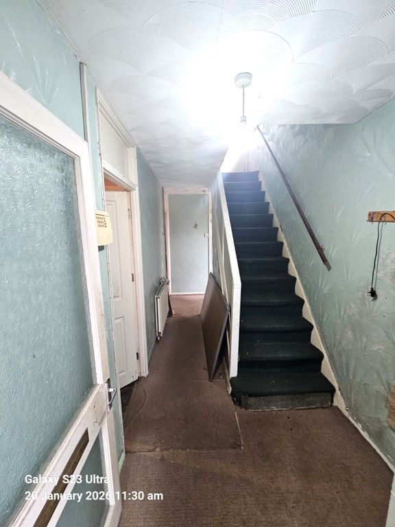 Property photo 3 of 6