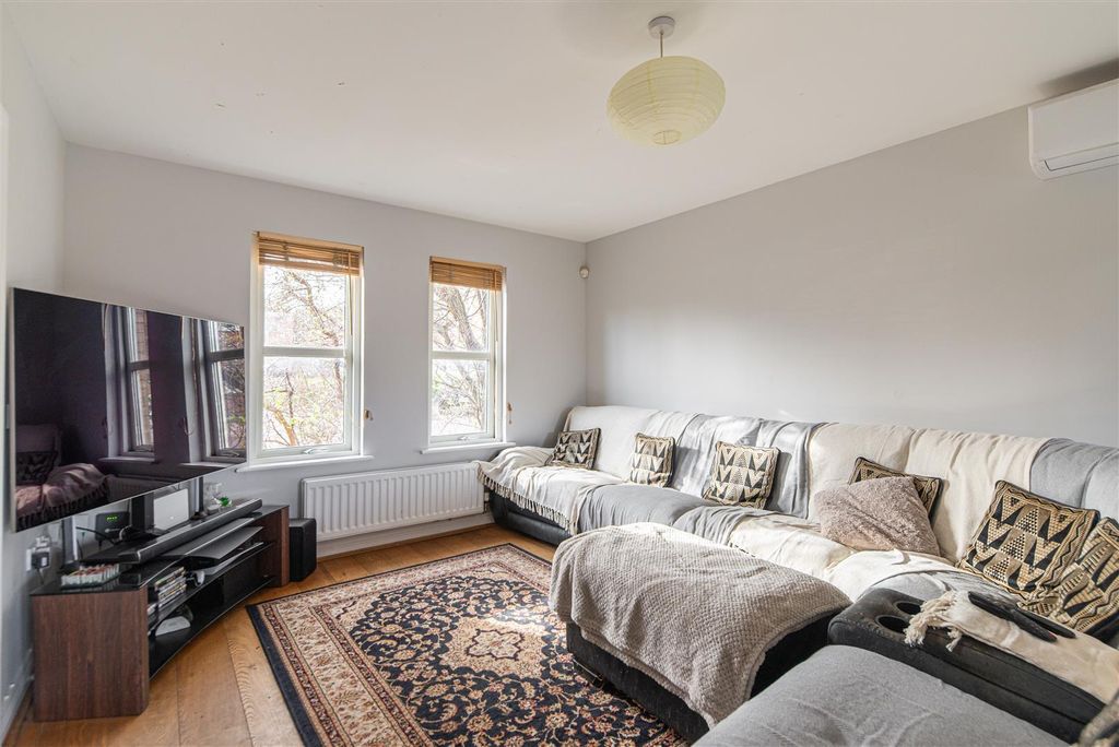 Property photo 2 of 27 Obp_2689.Jpg