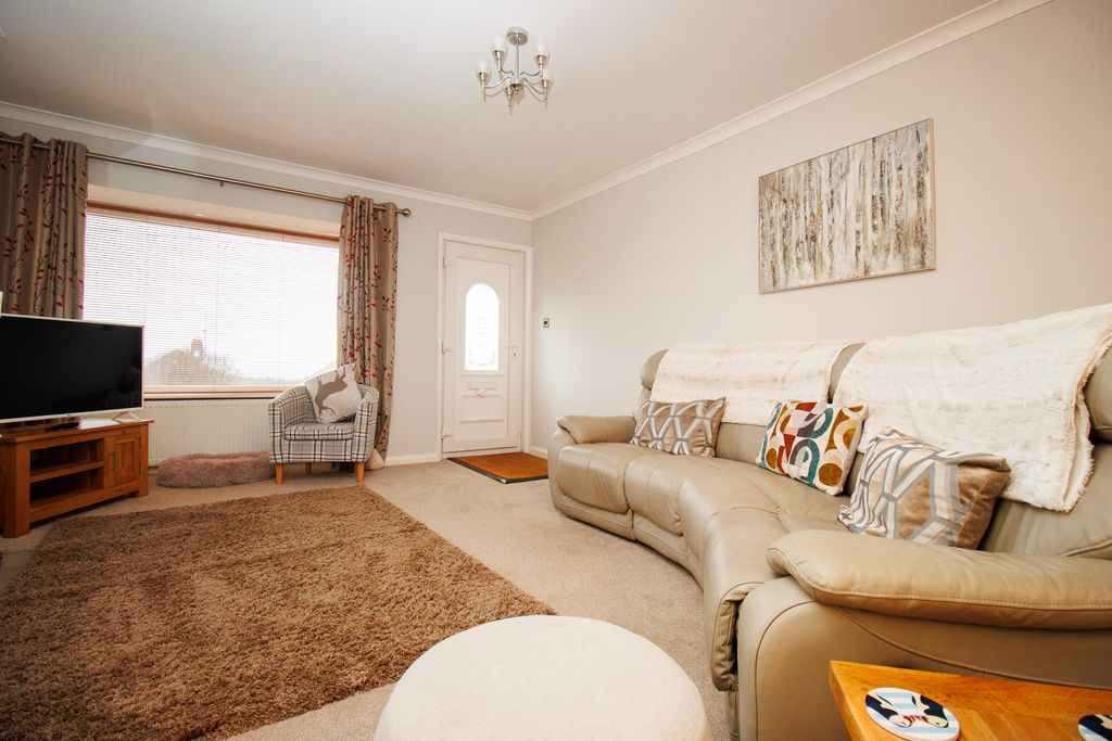 Property photo 3 of 29