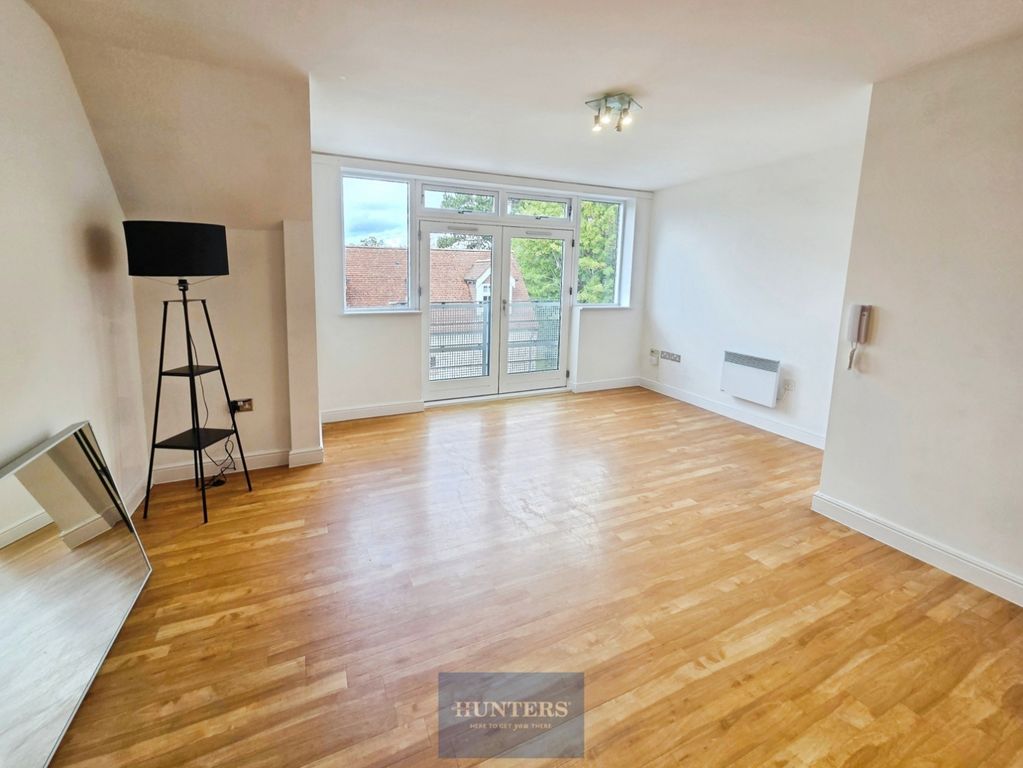 Property photo 2 of 13 Pbox-Img.Jpg