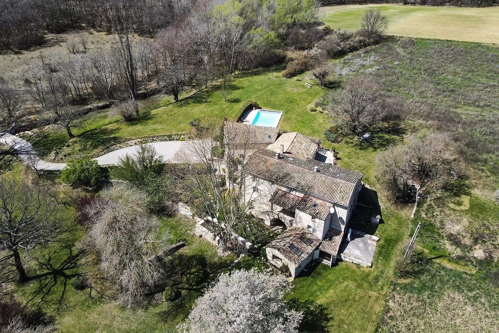 Property photo 1 of 67