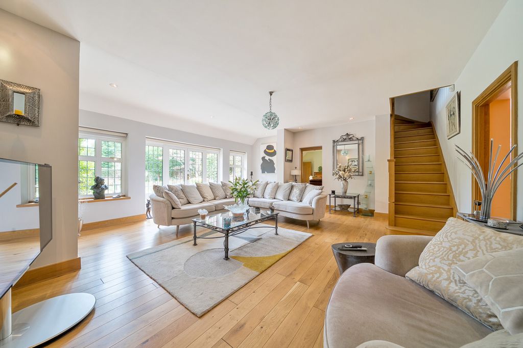 Property photo 3 of 33 1423400-19-69B433...