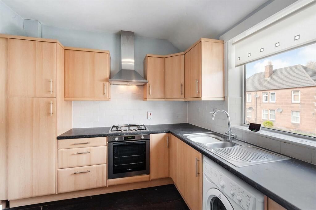 Property photo 2 of 18 44A Ashley Terrace, Alloa 22.Jpg