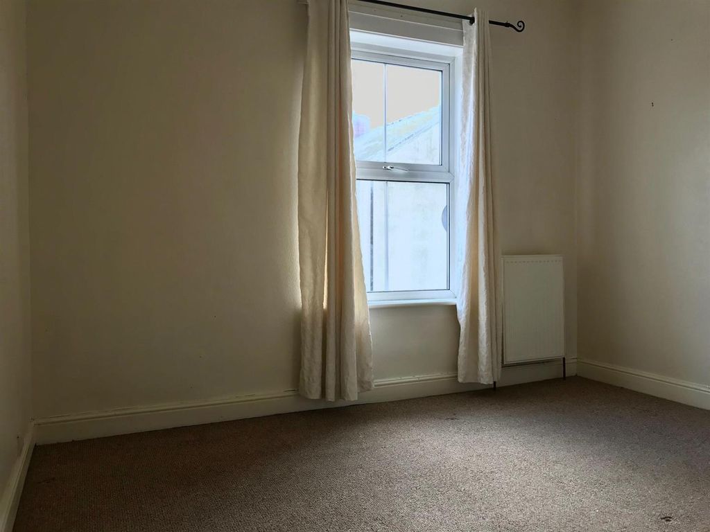 Property photo 3 of 10 Pic 8.Jpg