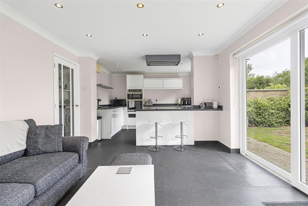 Property photo 2 of 21 23_59181.Jpg