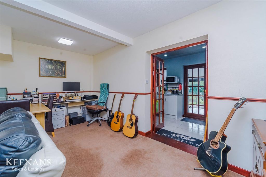 Property photo 3 of 25 3.Jpg