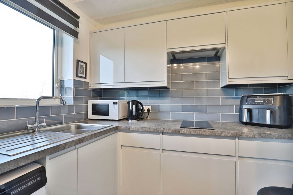 Property photo 3 of 14 Pbox-Img.Jpg