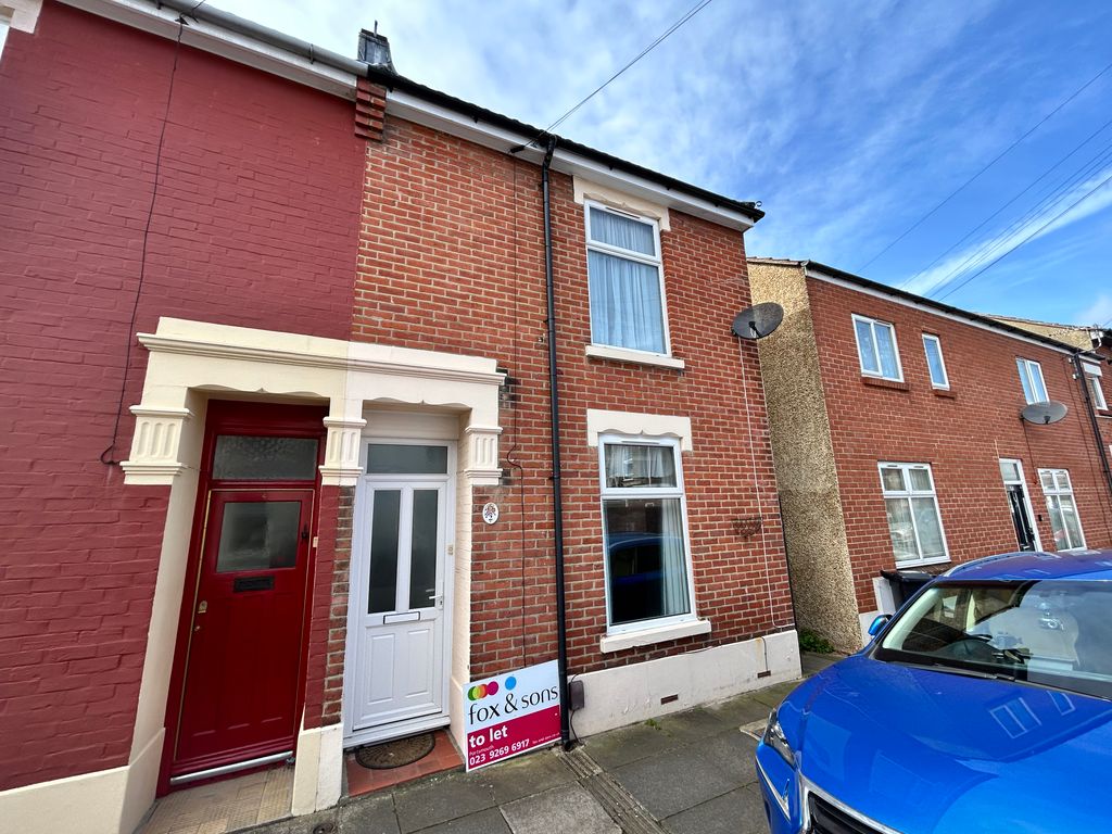 Property photo 1 of 10 Front