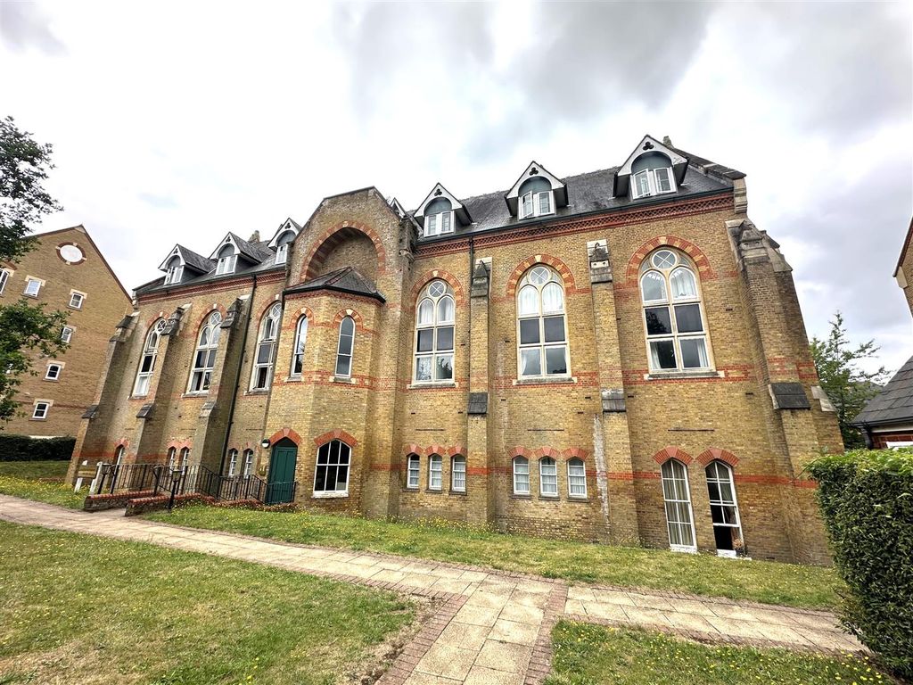 Property photo 1 of 6 Coopers Estate Agents