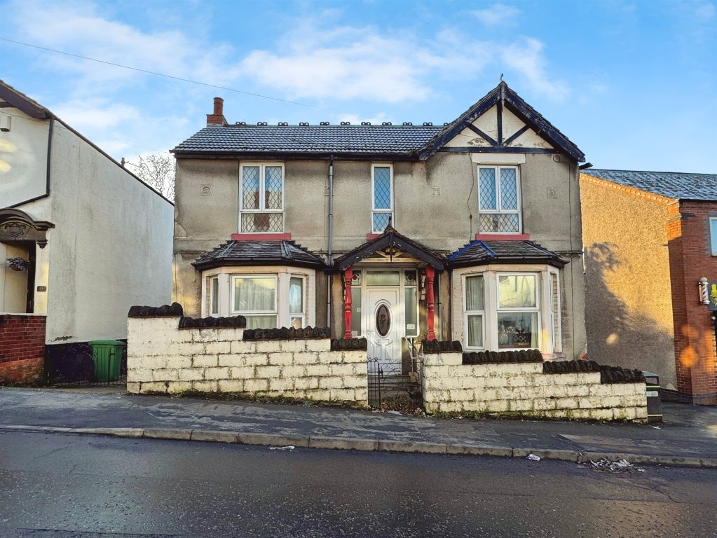 Property photo 1 of 18