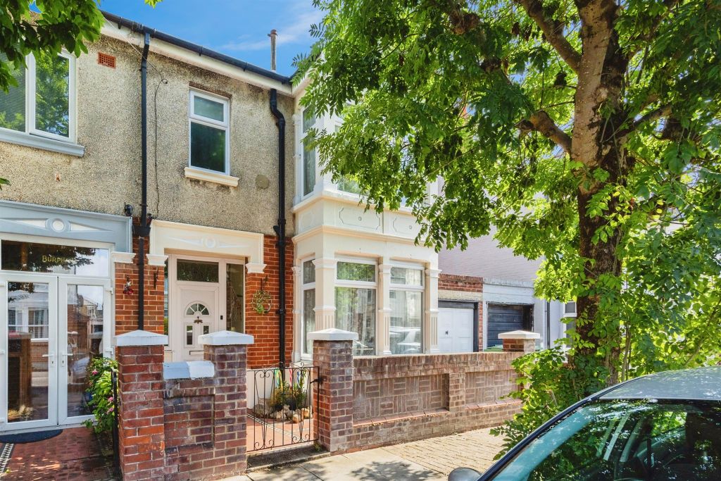 Property photo 1 of 17