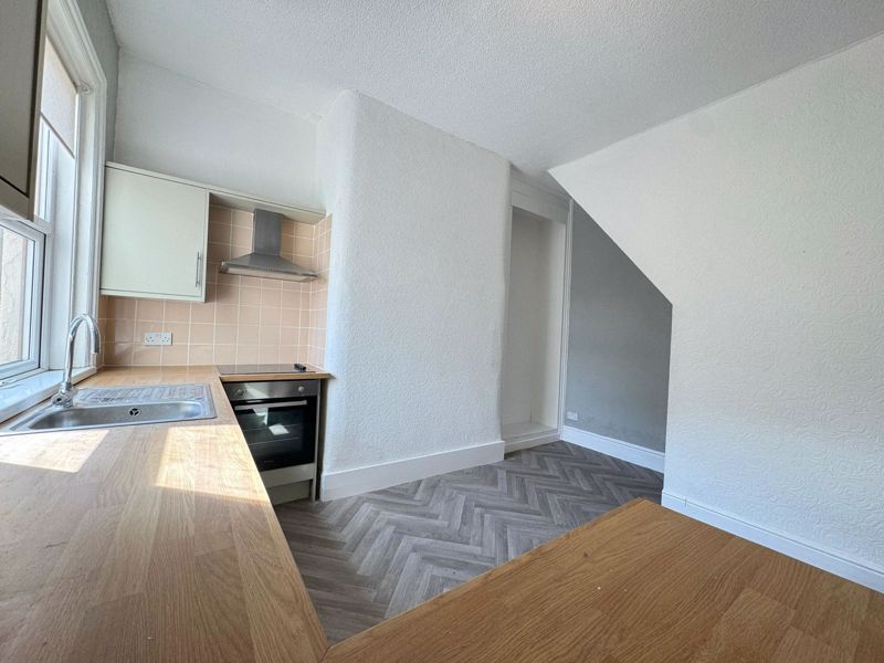 Property photo 3 of 14 Photo 3