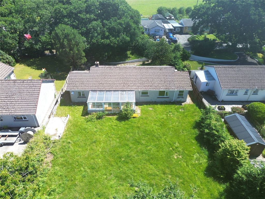 Property photo 2 of 14 Rear