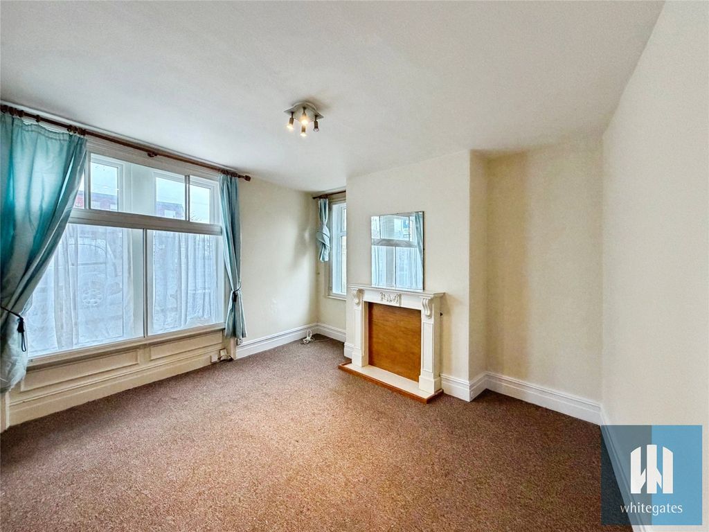 Property photo 3 of 10 Picture No. 21