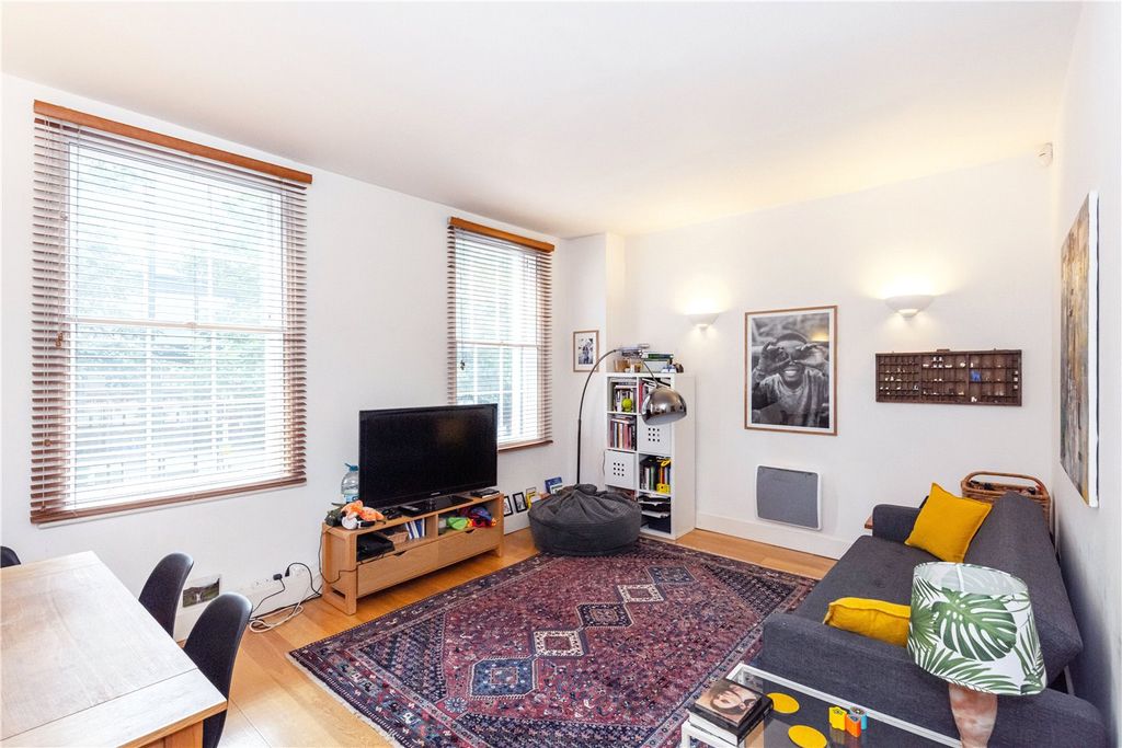 Property photo 1 of 10 Picture No. 03