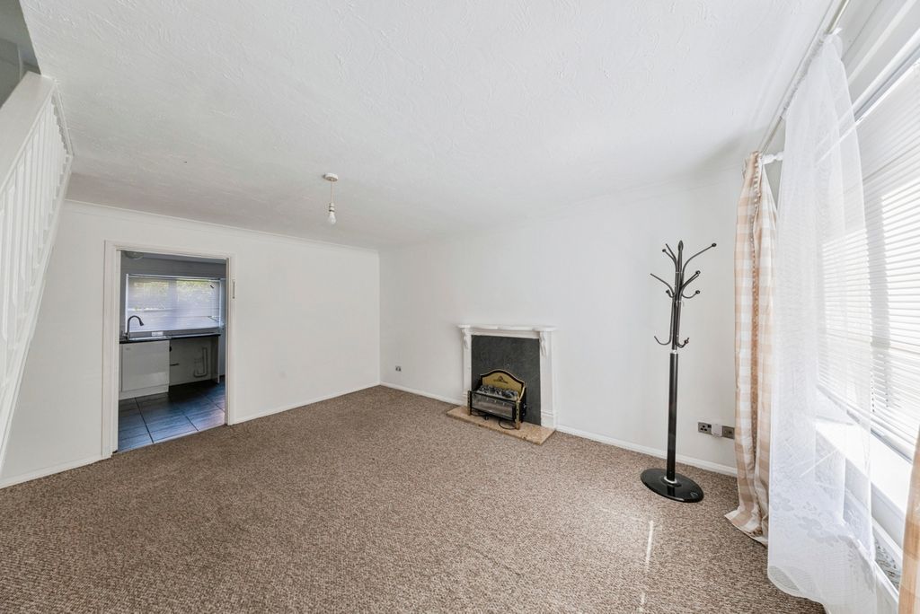 Property photo 3 of 15 Pbox-Img.Jpg
