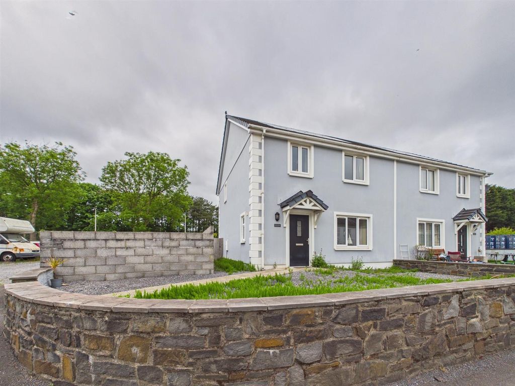 Property photo 1 of 15 Cam04045G0-Pr0093-Still016.Jpg