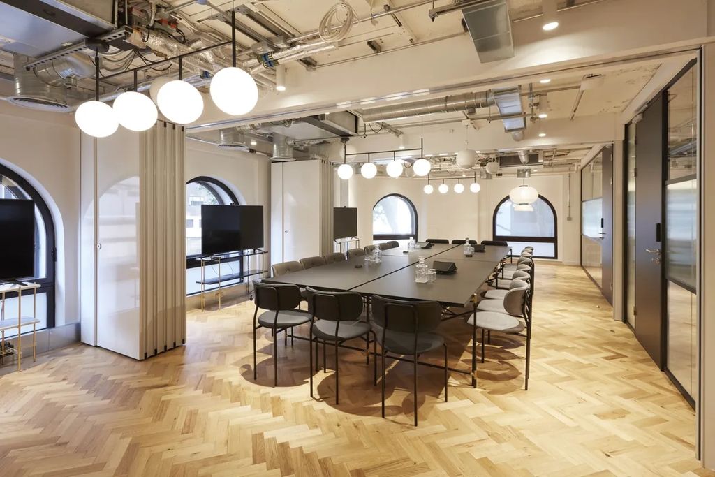 Property photo 2 of 9