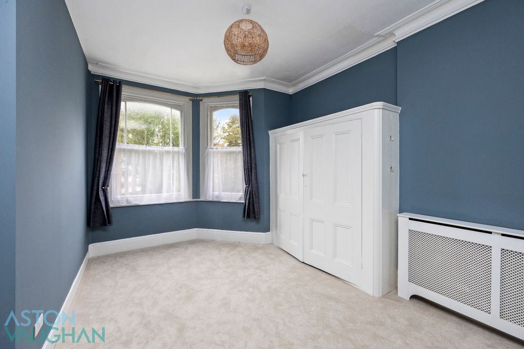 Property photo 3 of 15 4904862