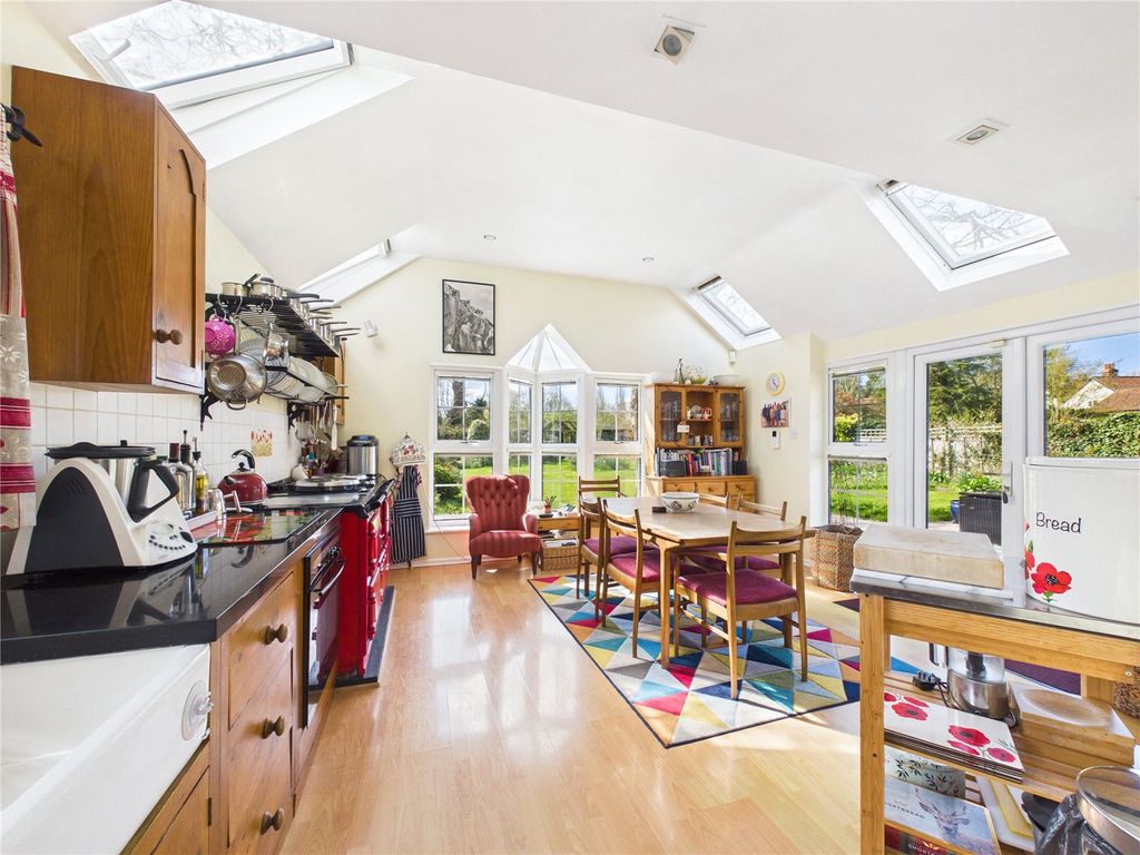 Property photo 3 of 20 Picture No. 26