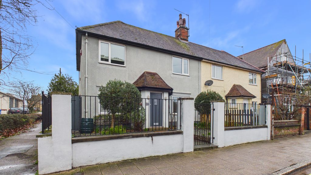 Property photo 1 of 11