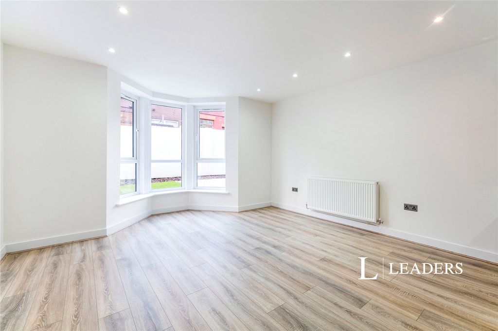 Property photo 2 of 10 Picture No. 02