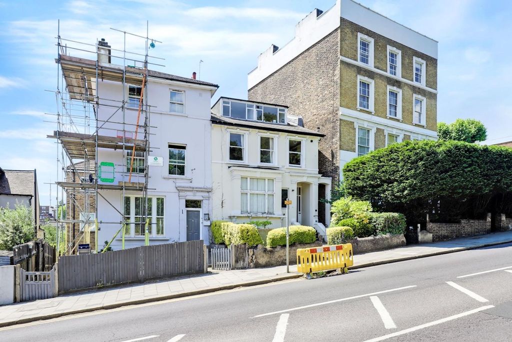 Property photo 2 of 15 12-16F1Img_1916-Medium.Jpg