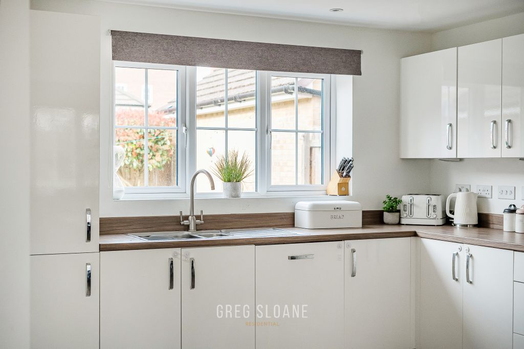 Property photo 3 of 21 1431280-3-69Bd80240c91c