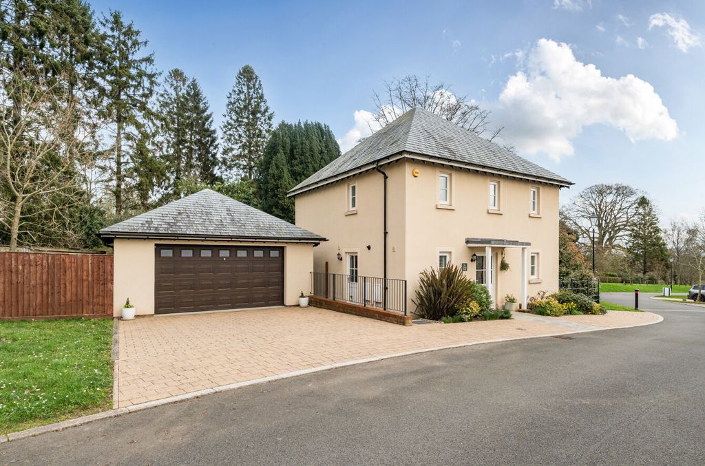 Property photo 1 of 25 1424687-23-69B0B5...