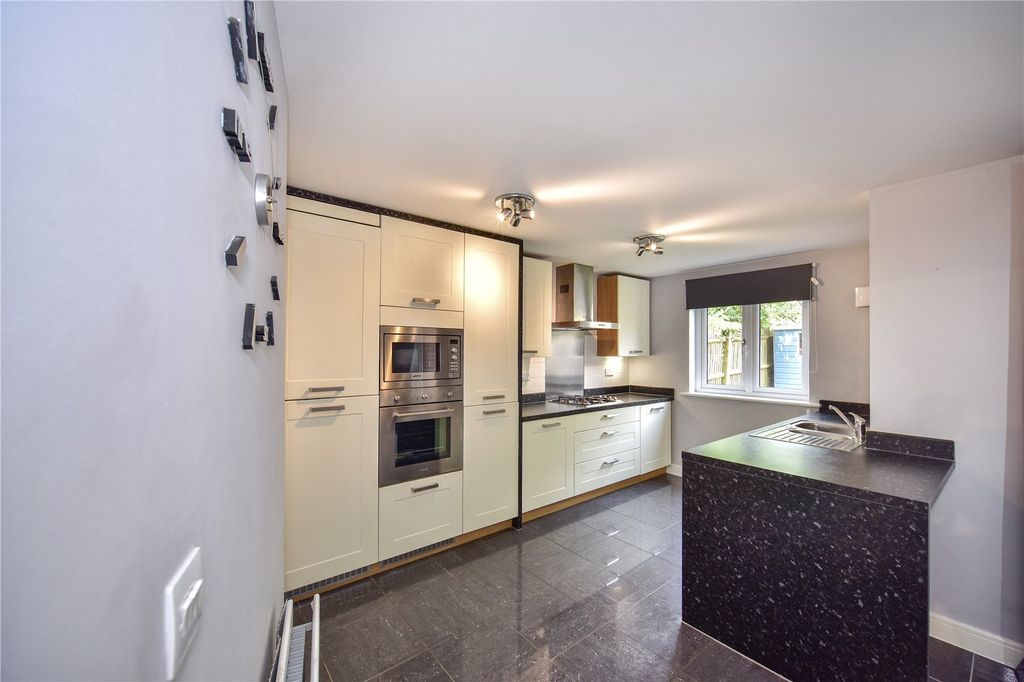 Property photo 1 of 18 Picture No. 22