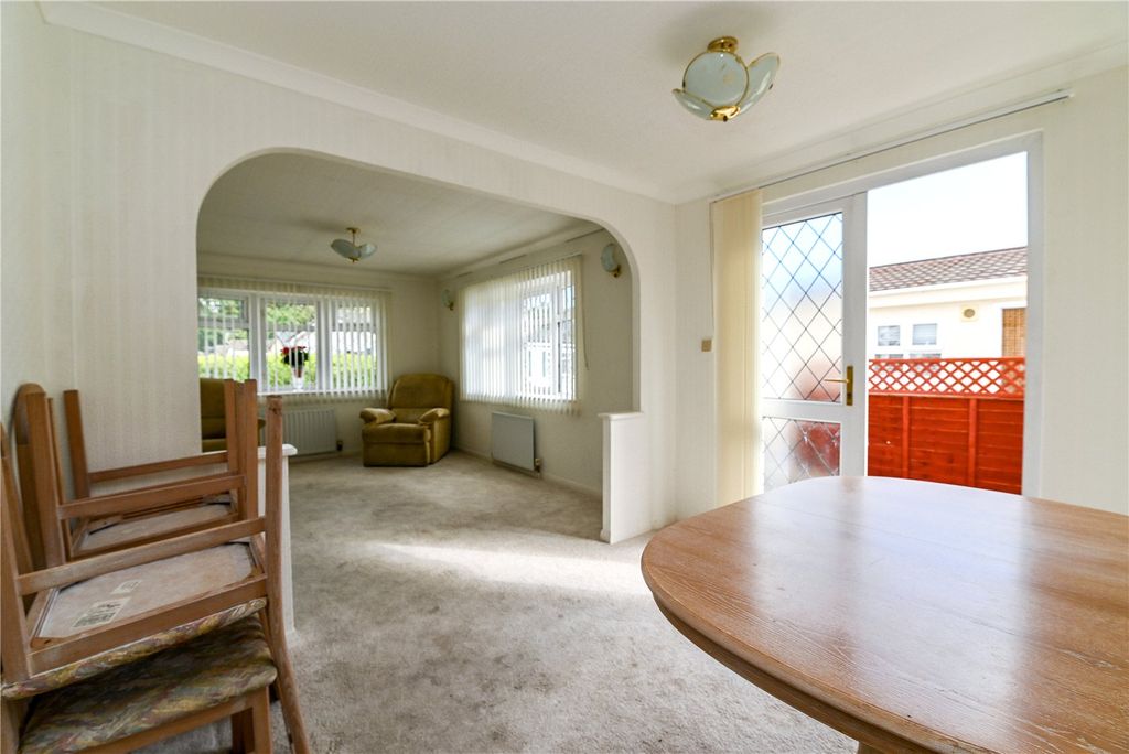 Property photo 3 of 15 Picture No. 04