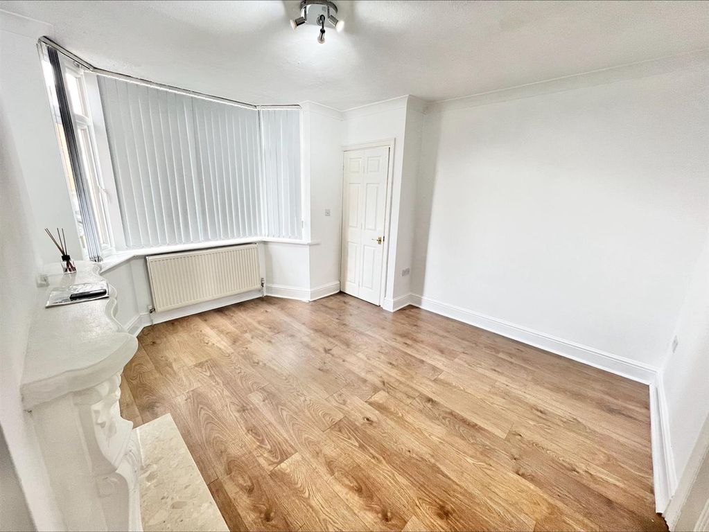 Property photo 2 of 8 Processed-39Bfb20E-Ab8E-400D-Be6C-C57C9B8D682F.Jpe