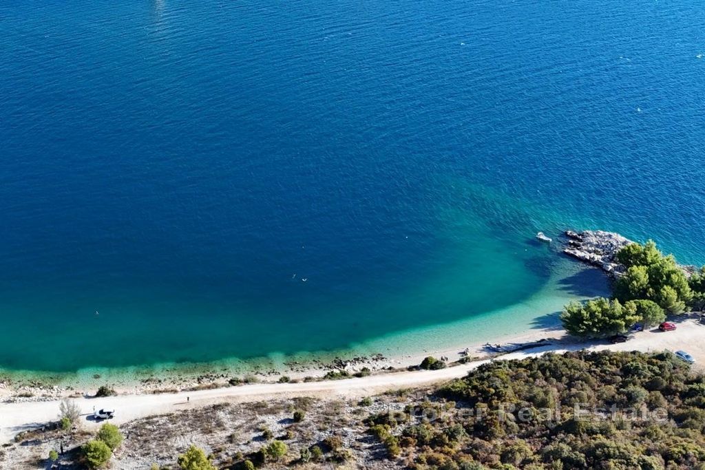 Property photo 1 of 7 Coastal Plot With Views Of The Pelješac Bridge